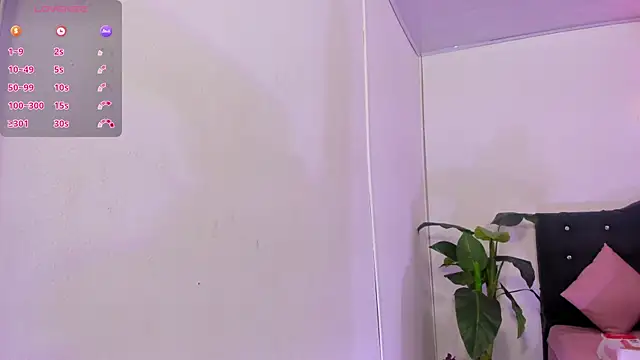 LINDSAY TAY online show from 05/11/26, 03:45