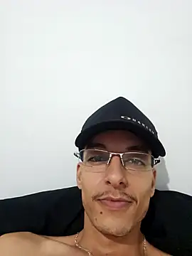 Snapshot of jhowbala chatting on 02/28/26, 01:23 jhowbala online show from 02/28/26, 01:23