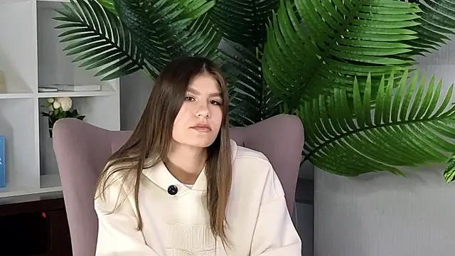 AnastaciaHazekamp online show from 02/25/26, 08:24