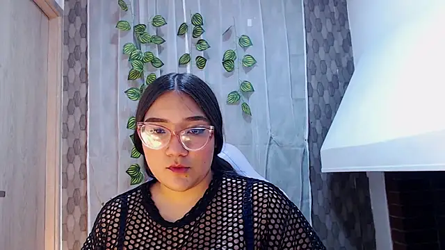 anyela donecm online show from 04/08/26, 07:14