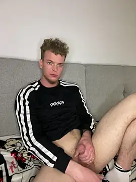 Dencchikk22 online show from 05/15/26, 11:34