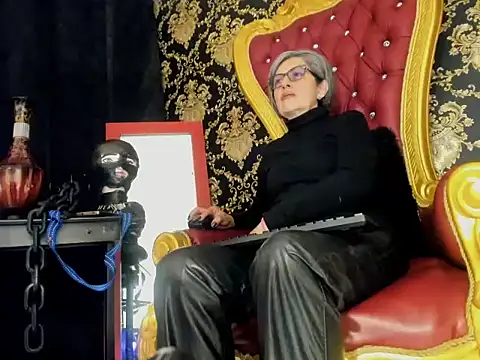 Hades Lyra online show from 03/09/26, 03:16