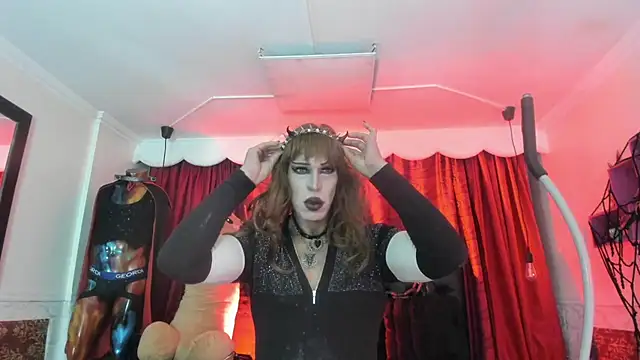 Snapshot of Lilith_madame_satan chatting on 06/27/26, 03:00 Lilith madame satan online show from 06/27/26, 03:00