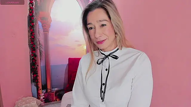 Madam Dalila online show from 06/19/26, 12:31