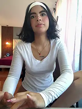 kitty rousse01 online show from 04/24/26, 12:51