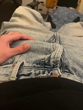 Snapshot of andri020292 chatting on 02/24/26, 09:24 andri020292 online show from 02/24/26, 09:24