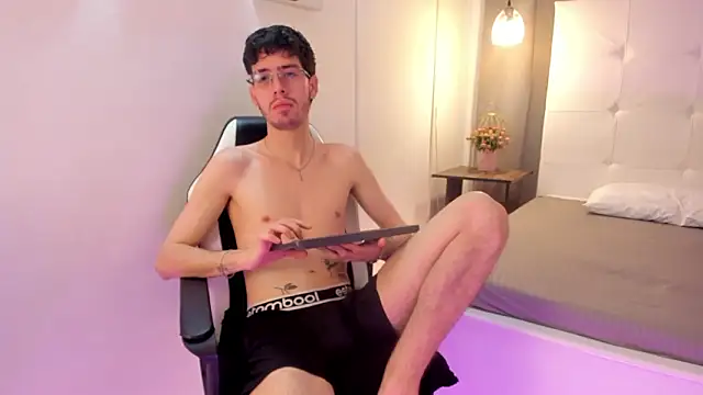 Snapshot of Jason_23__ chatting on 03/01/26, 01:35 Jason 23 online show from 03/01/26, 01:35