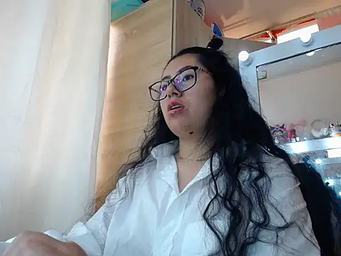 Marian ballesteros online show from 03/25/26, 01:28