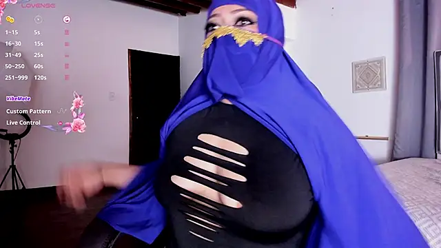 zafiro ziz online show from 04/12/26, 12:43