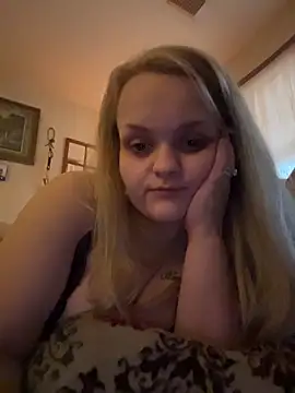 Snapshot of DaddysLakieBaby chatting on 03/02/26, 05:53 DaddysLakieBaby online show from 03/02/26, 05:53