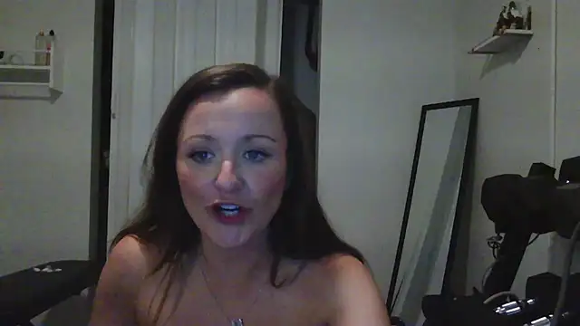 thenakedtrainer69 online show from 05/29/26, 06:17