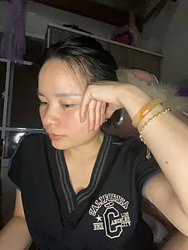 Ivy Trix2 online show from 04/08/26, 03:45