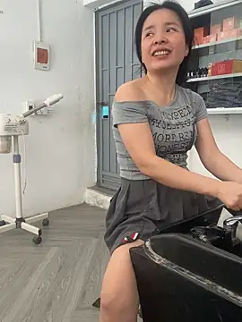 Ivy Trix2 online show from 06/14/26, 02:24