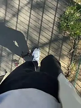 Snapshot of portostrip chatting on 04/07/26, 12:38 portostrip online show from 04/07/26, 12:38