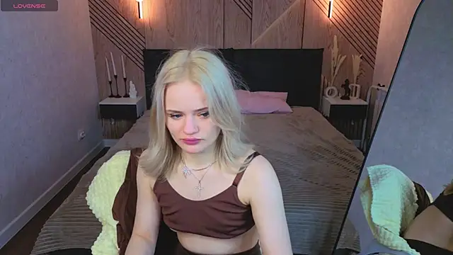 Tessa Ashe online show from 05/25/26, 05:19