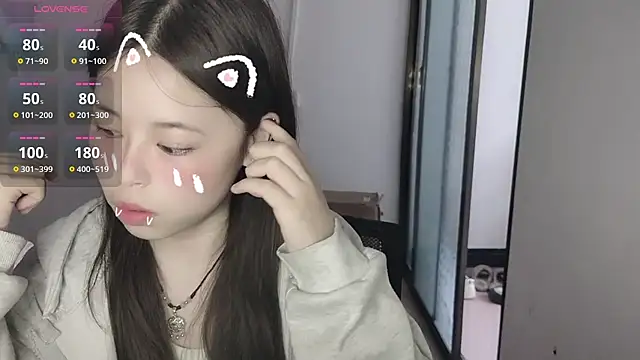 F-Yihao online show from 04/10/26, 08:30