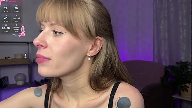 RosaMoore online show from 04/21/26, 03:07