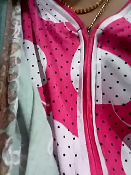 aisha 67 online show from 03/22/26, 03:59