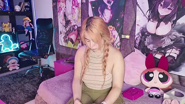 Snapshot of Maky_Coss chatting on 07/15/26, 02:00 Maky Coss online show from 07/15/26, 02:00