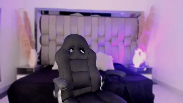 AgathaUwuDoll online show from 03/28/26, 08:30