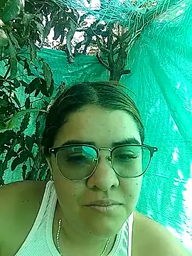 single kitten online show from 03/20/26, 03:28