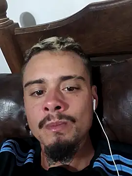 Snapshot of Pepopapo1 chatting on 02/25/26, 11:25 Pepopapo1 online show from 02/25/26, 11:25