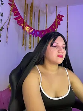 aurora bela online show from 04/02/26, 04:32