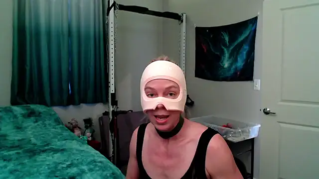 shadowpleasures4u online show from 05/21/26, 02:35
