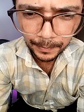 ritzabeth daniel online show from 04/09/26, 02:33