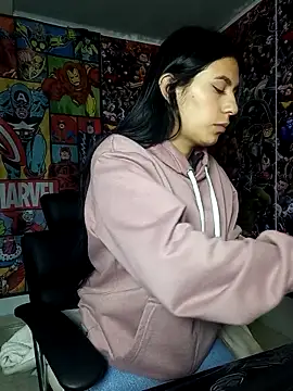 charlottte wh online show from 03/06/26, 09:06