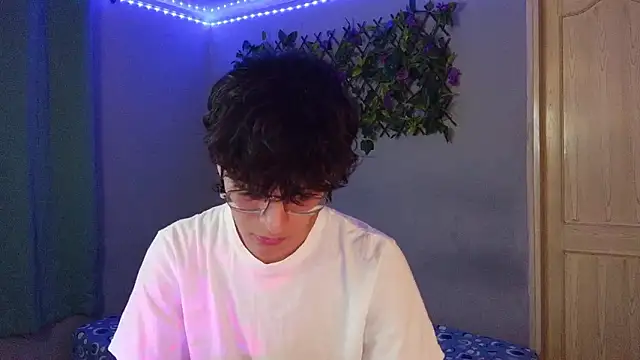 noah millerx online show from 03/15/26, 03:56