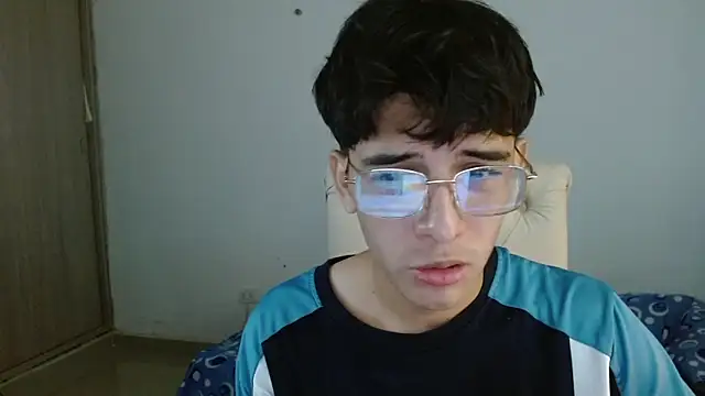noah millerx online show from 06/30/26, 08:21