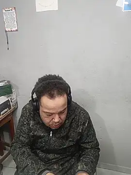 UrsoBissexualPauGrosso online show from 05/23/26, 02:50