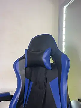 Maddie 7 online show from 04/09/26, 02:44