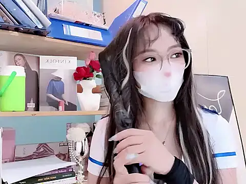 RG Lenalyy online show from 05/23/26, 02:39