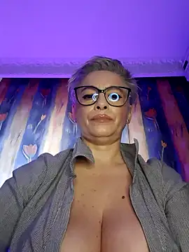 Snapshot of LunaBlaise chatting on 02/26/26, 12:59 LunaBlaise online show from 02/26/26, 12:59