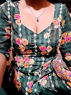 mishti sharma20 online show from 04/17/26, 08:23