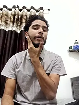 CoralN online show from 04/18/26, 03:21