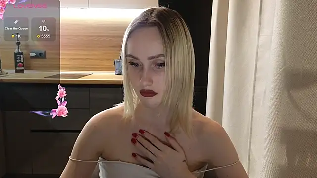 Bella Villen online show from 03/25/26, 06:14