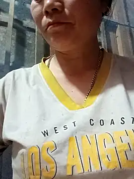 Lindxx-hot online show from 04/08/26, 06:41