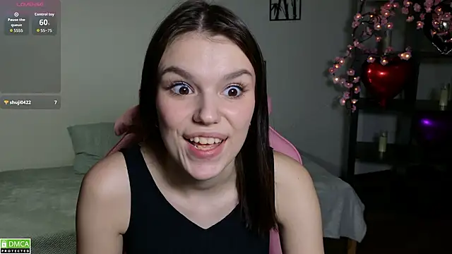 Snapshot of JanetCensley chatting on 03/03/26, 09:15 JanetCensley online show from 03/03/26, 09:15