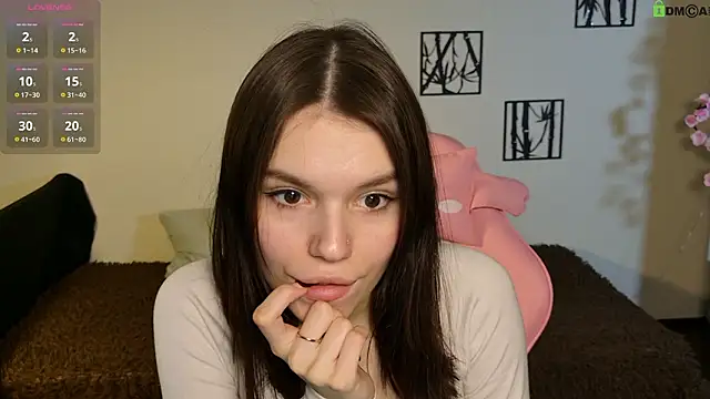 Snapshot of JanetCensley chatting on 03/19/26, 08:40 JanetCensley online show from 03/19/26, 08:40