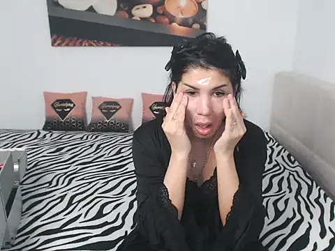 NickyHotXO online show from 03/10/26, 05:34