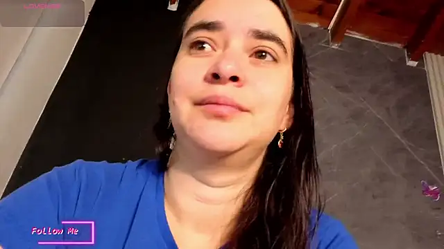  VALERIAGOMEZ online show from 04/25/26, 12:30