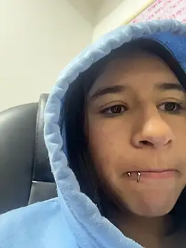 LilyRossi  online show from 06/23/26, 11:52