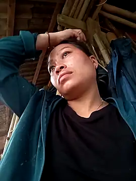 Mizu-hotshow online show from 04/16/26, 10:49