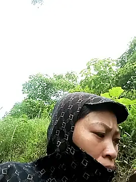 Mizu-hotshow online show from 05/17/26, 01:03