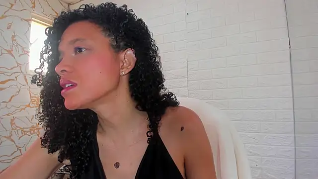 Jazlin  online show from 03/29/26, 01:22