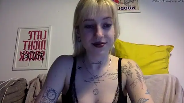 EmmyWet online show from 05/15/26, 06:04