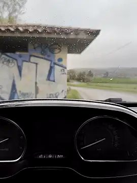 Snapshot of lui8181 chatting on 03/28/26, 05:12 lui8181 online show from 03/28/26, 05:12